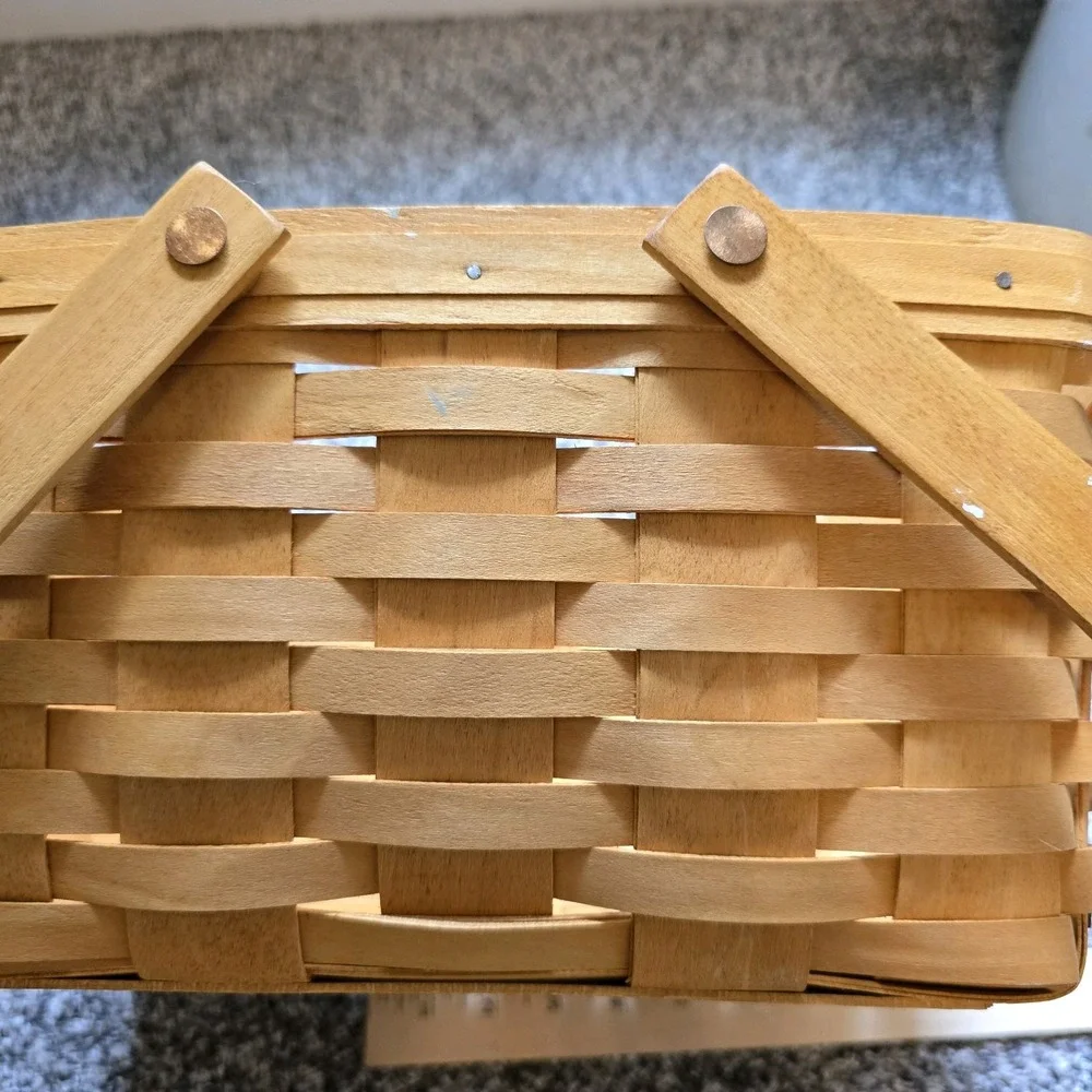 Longaberger cake basket